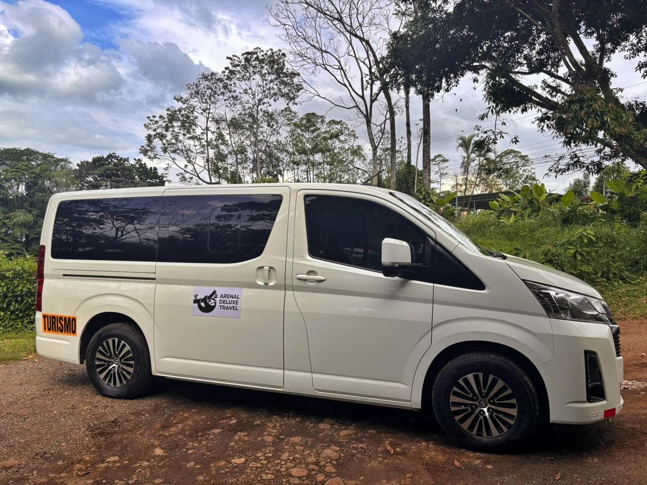 Toyota Hiace 2025