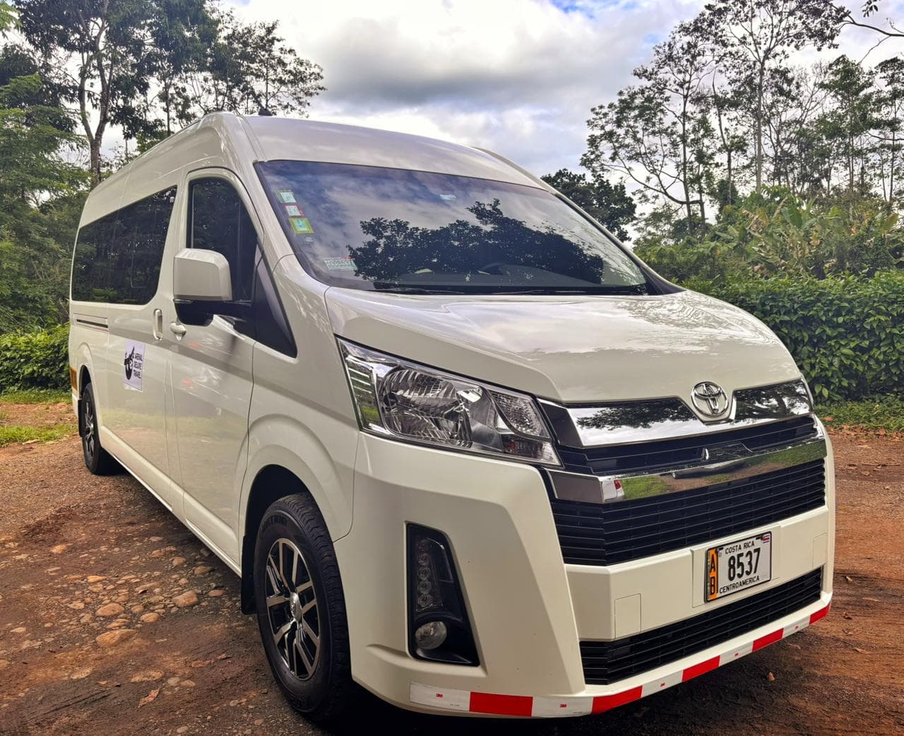 Toyota Hiace Techo Alto 2024