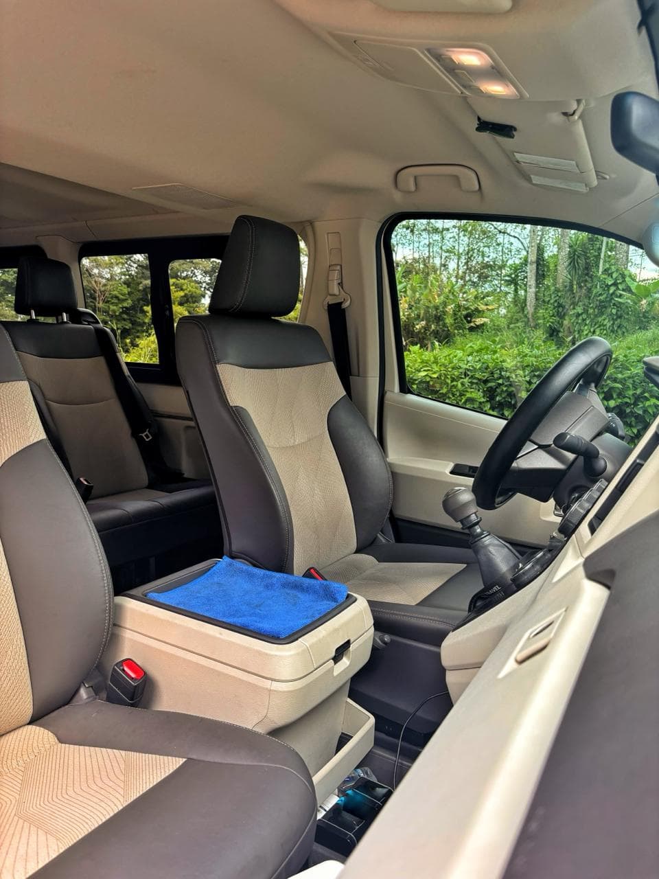 Toyota Hiace 2025